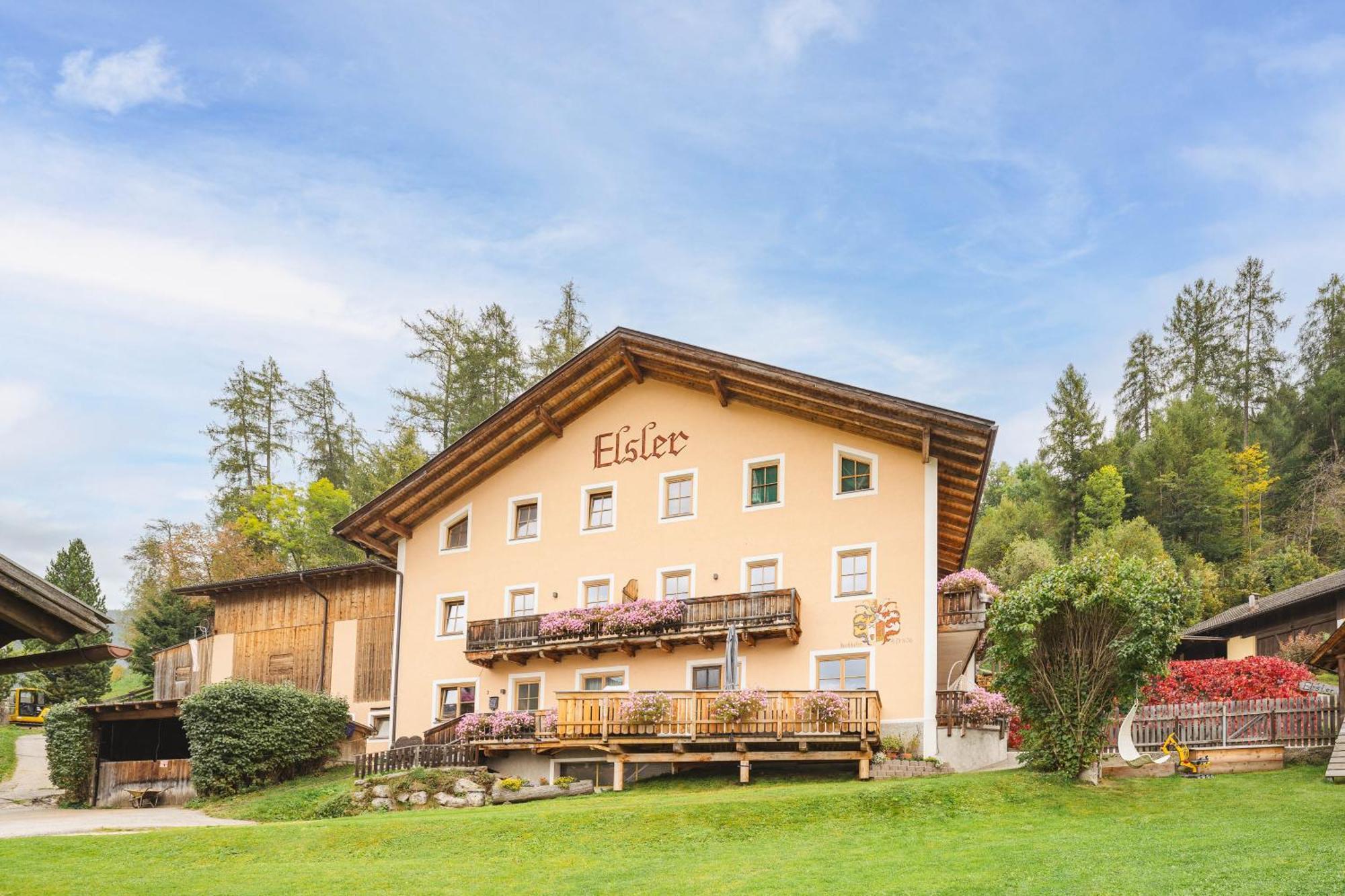Ferienwohnung Elslerhof Toblach Exterior foto